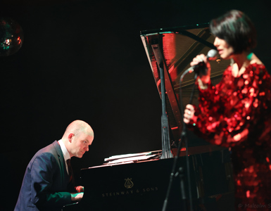 A Jazzy Christmas: Paul Edis and Friends