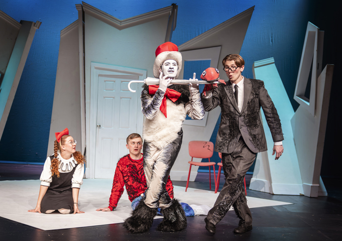 001 Cat In The Hat Pamela Raith Photography