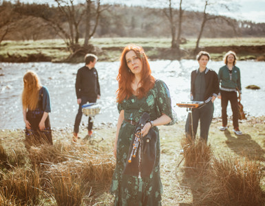 Kathryn Tickell & The Darkening